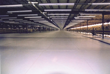 A wide view of ResinDek Xspan installed in a distribution center